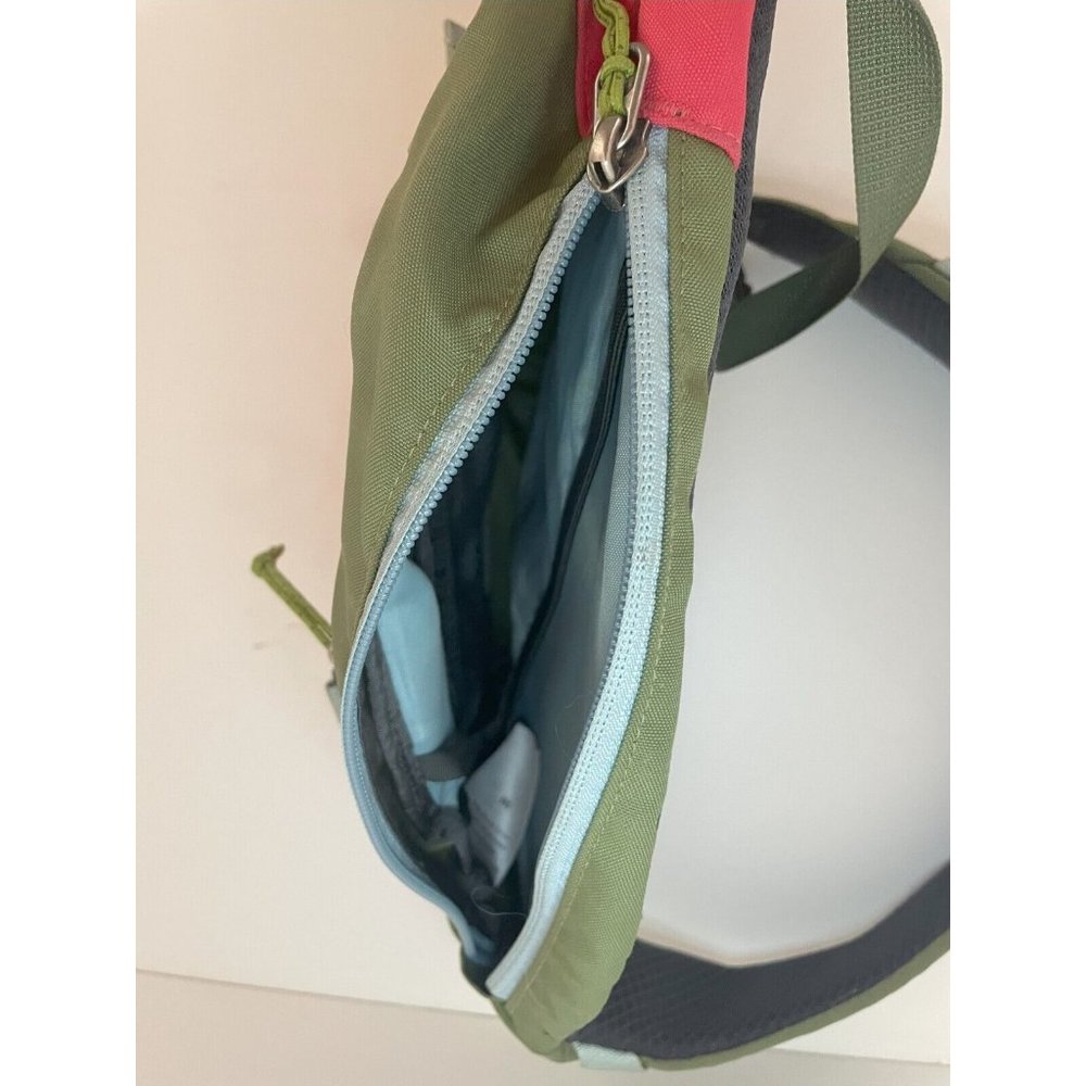 Patagonia Atom Sling Bag 8L Olive Hiking Biking Belt Bag Pack - Picture 7 of 7